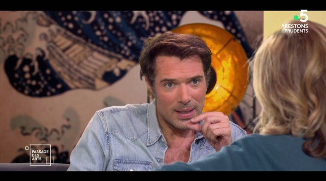 Zapping du 02/12 : Le coup de gueule de Nicolas Bedos face à Claire Chazal