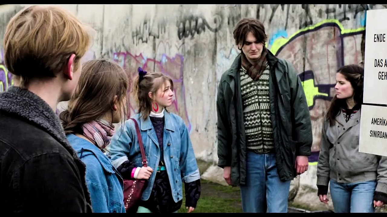 Zwischen uns die Mauer Trailer DF