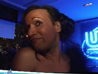 Que vient faire Vincent Mc Doom à la cérémonie annuelle des Globes de Crystal ?