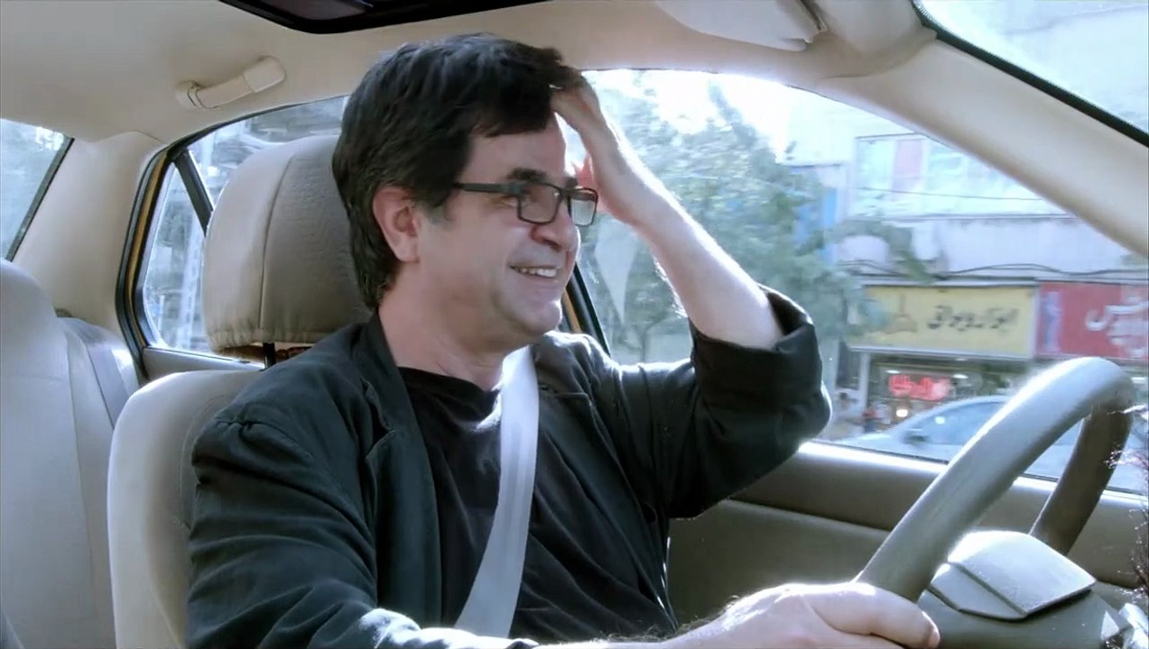 Taxi Teheran Trailer (3) DF