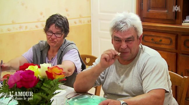 Zapping du 20/10 - L'amour est dans le pré : T'es belle mais t'es pas la télé La sortie surréaliste d'Eric à Claudine