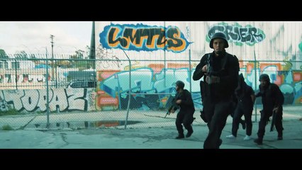 Attack Of The Unknown - Earth Invasion Trailer DF