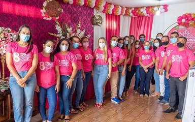 No Dia Internacional da Mulher, prefeito de Monte Horebe antecipa salários de todos os servidores