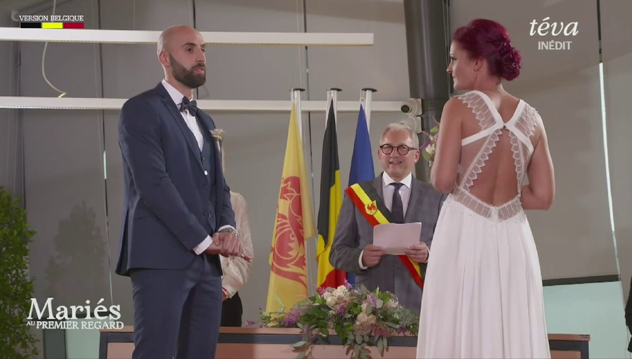 Zapping du 22/10 : Mariés au premier regard : Il dit "non" devant le Maire