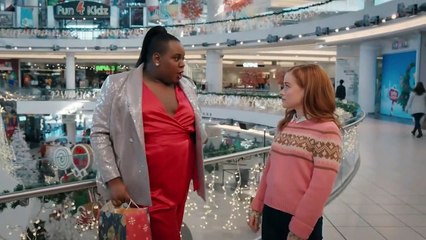 Zoey’s Extraordinary Christmas Trailer OV