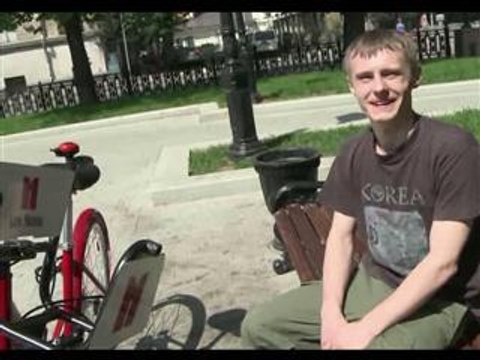 Russian capital launches bike-sharing service