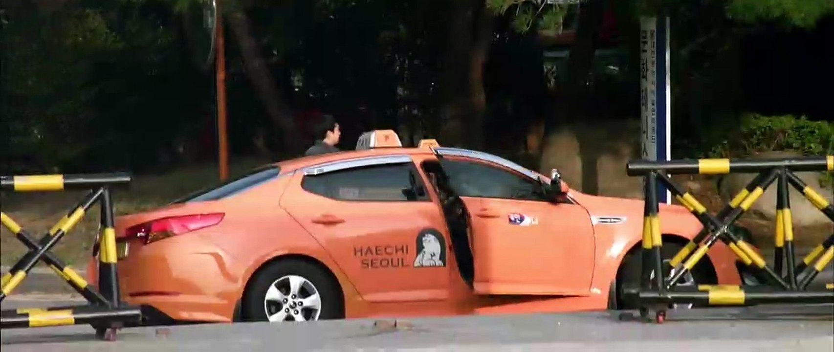 A Hard Day Trailer DF