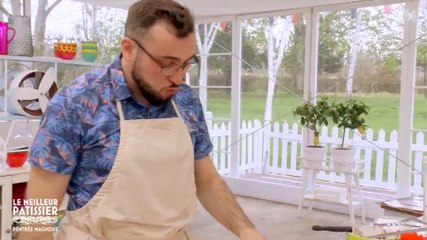 Le Meilleur Pâtissier - Bastien en larmes