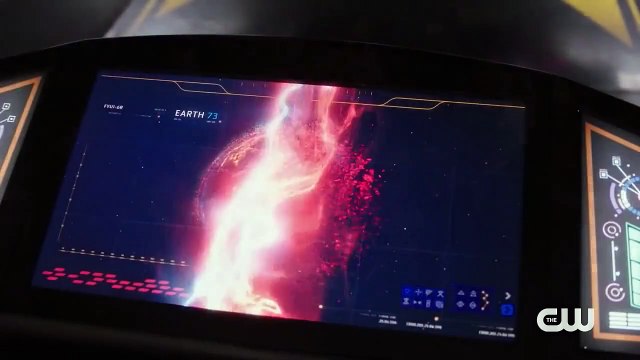 Arrowverse: Crisis On Infinite Earths Trailer OV