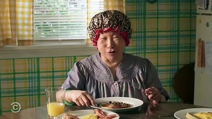 Awkwafina Is Nora from Queens Trailer OV