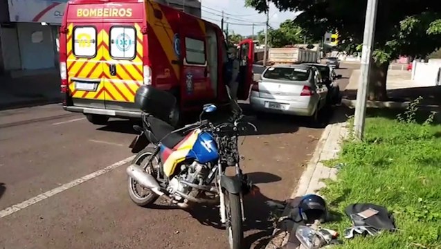 Homem é atropelado por motociclista na Rua Minas Gerais