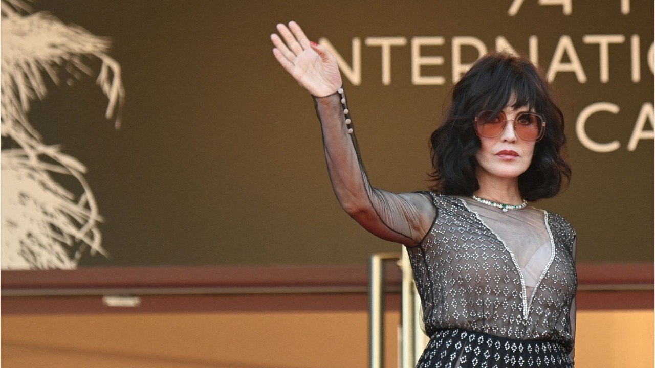 GALA VIDEO - EXCLU - Isabelle Adjani sans tabou sur la célébrité : “Cette starification m’a volé de l’innocence”