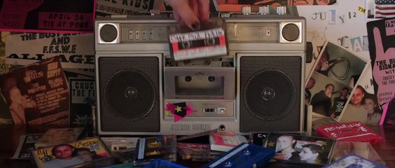 30 & Single - Alte Liebe rostet doch Trailer (2) OV