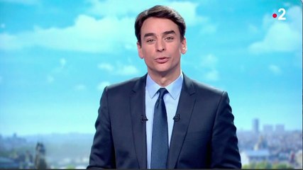 Zapping du 19/02 : Julian Bugier se moque de la panne du 13h de TF1