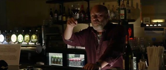 Eine Nacht in Helsinki Trailer DF