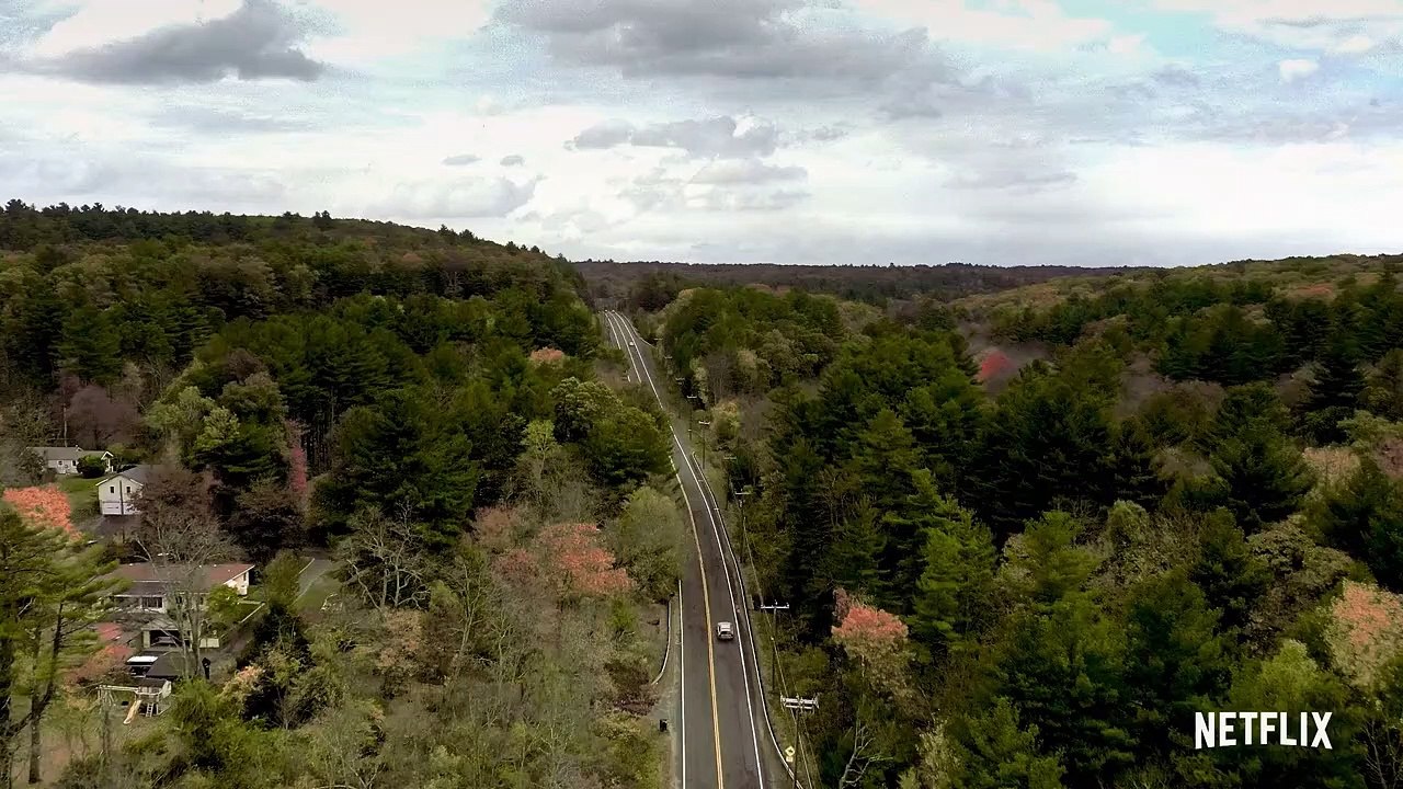 The Woman In The House Across The Street From The Girl In The Window Trailer (2) DF