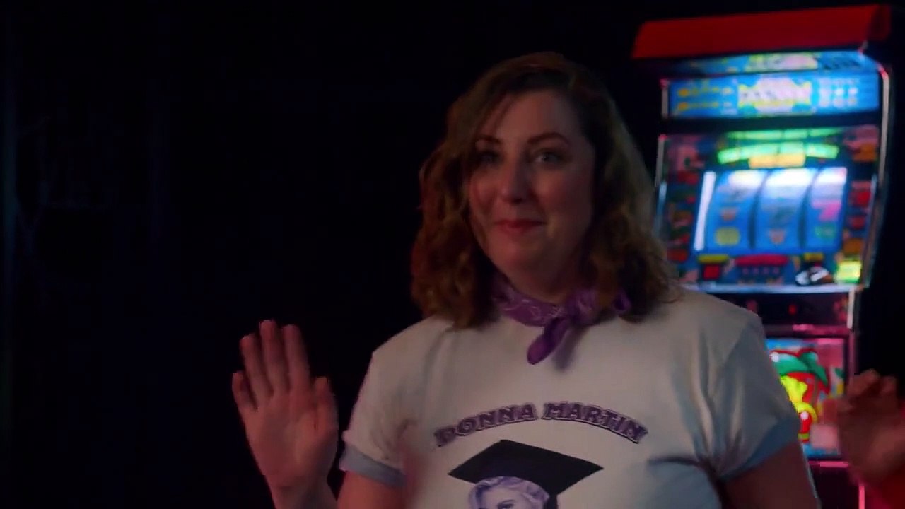 BH90210 (2019) Trailer DF
