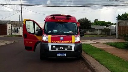 Adolescente cai de bicicleta e sofre suspeita de fratura