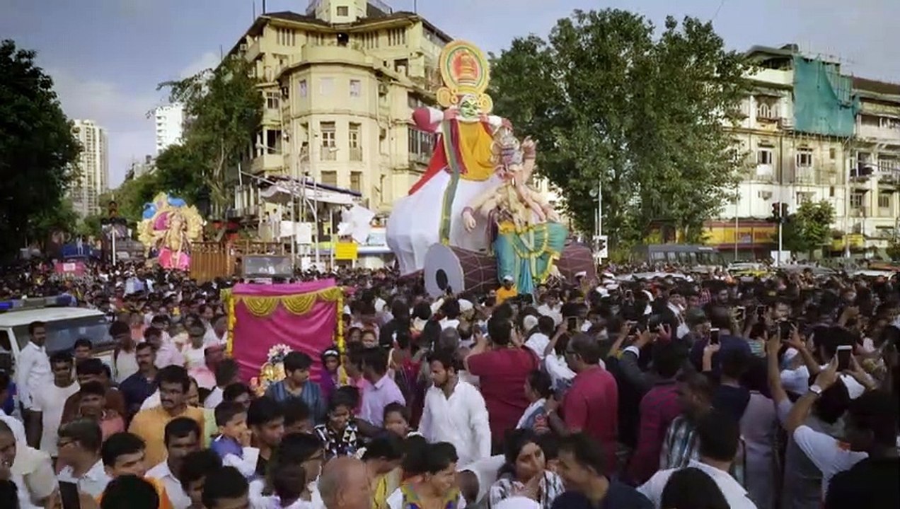 Die Schneiderin der Träume Trailer DF
