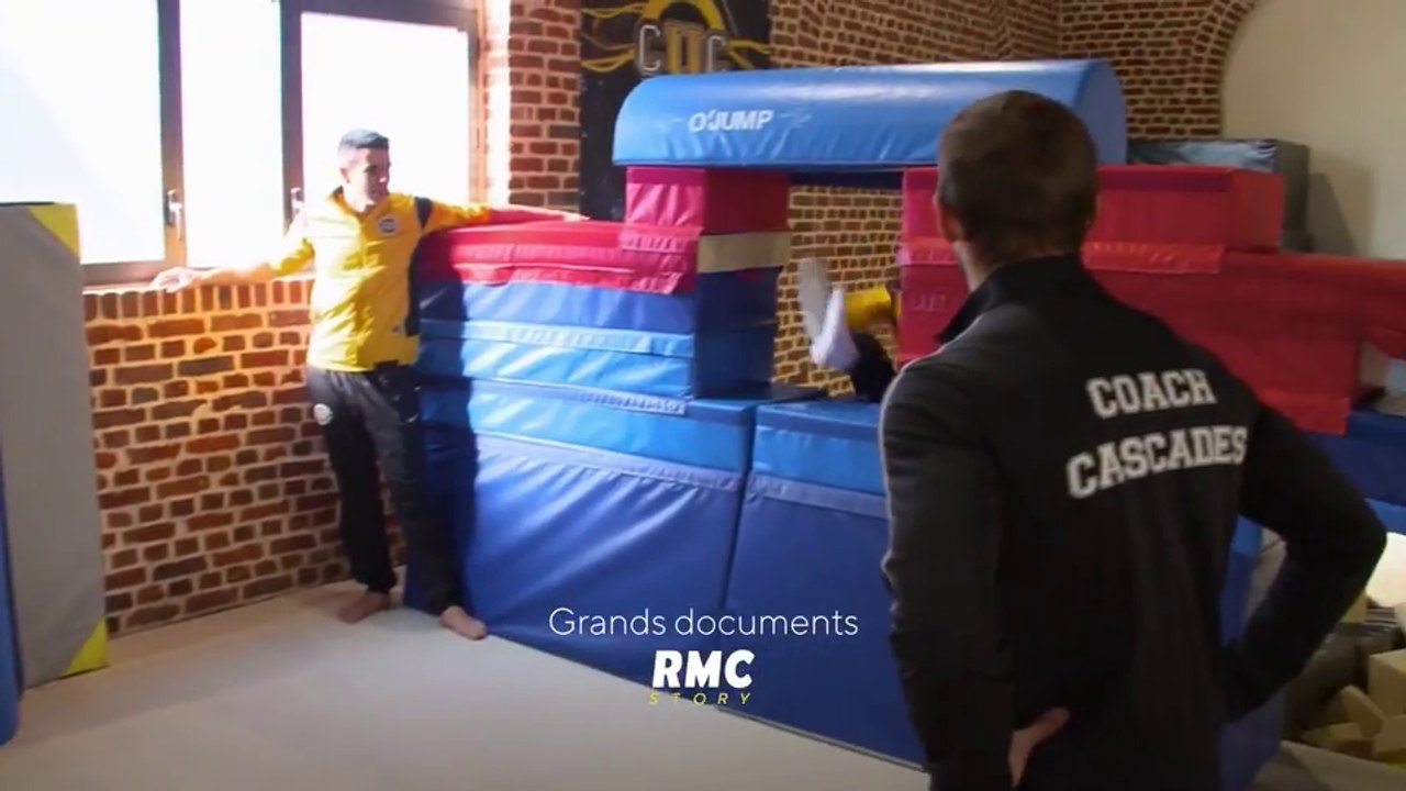 Grands documents  A l’école des cascadeurs - rmc story - 22 09 18