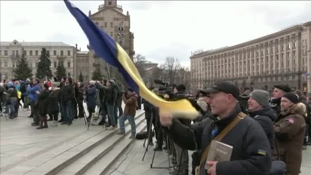 La Orquesta Sinfónica de Kiev interpreta el Himno de la Alegría en la Plaza Maidan