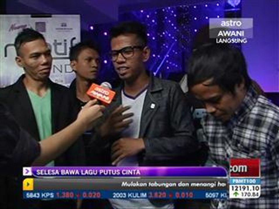 Motif Band selesa bawa lagu putus cinta