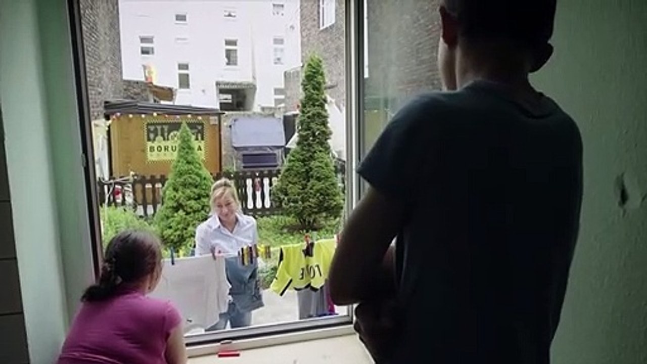 Lucica und ihre Kinder Trailer DF