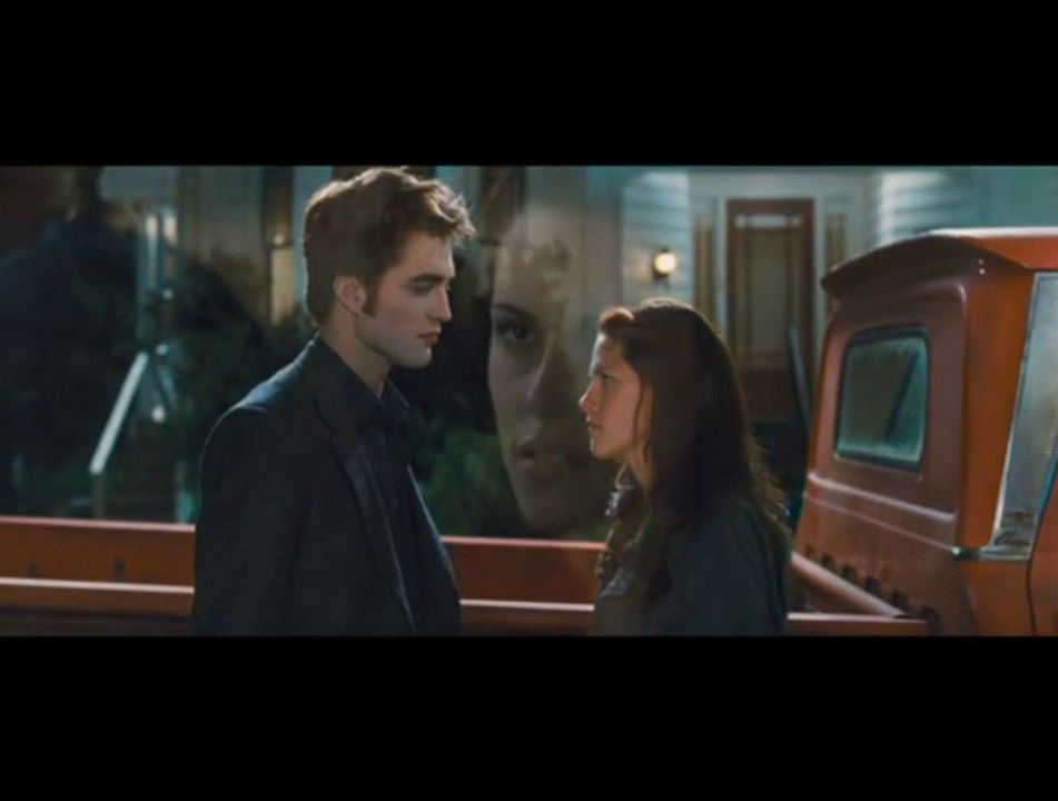 Twilight, Chapitre 2 : tentation : Bande-annonce VF