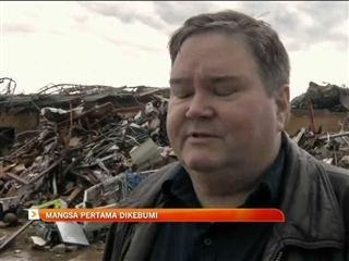 Mangsa puting beliung pertama dikebumikan