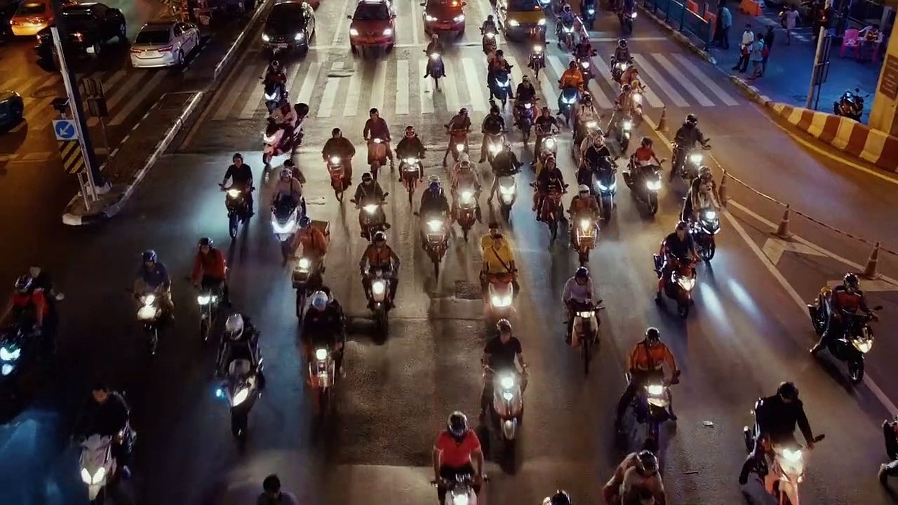 World Taxi Trailer DF