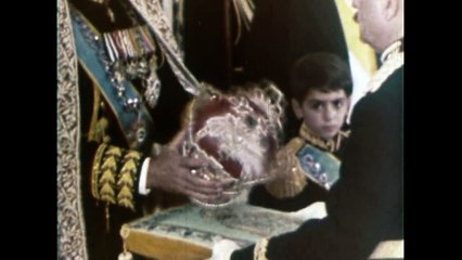 Der nackte König - 18 Fragmente über Revolution Trailer (2) OV