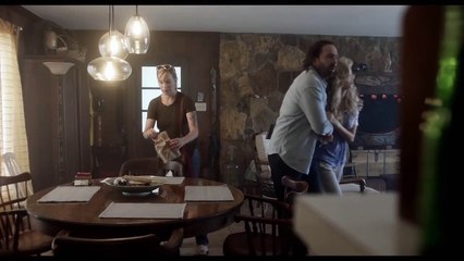 Between Worlds Trailer (2) OV