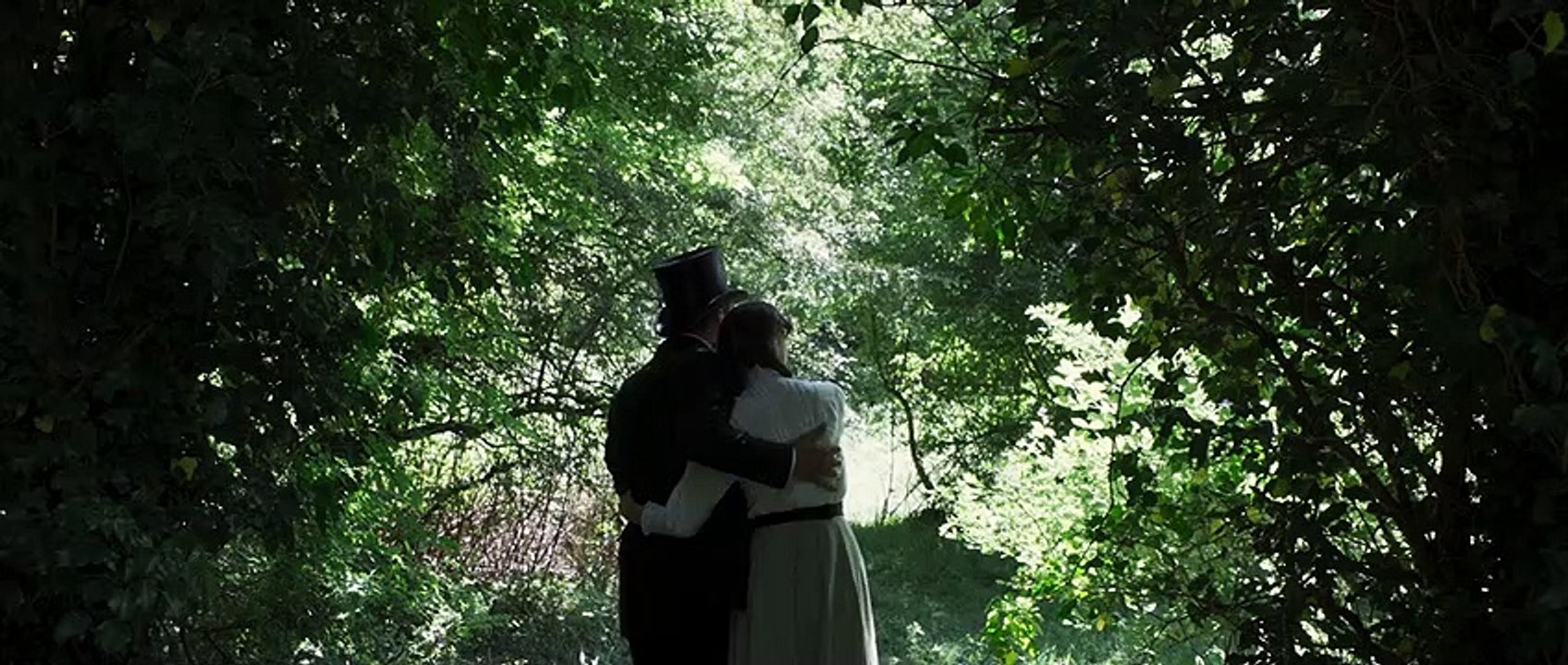 Colette Trailer DF