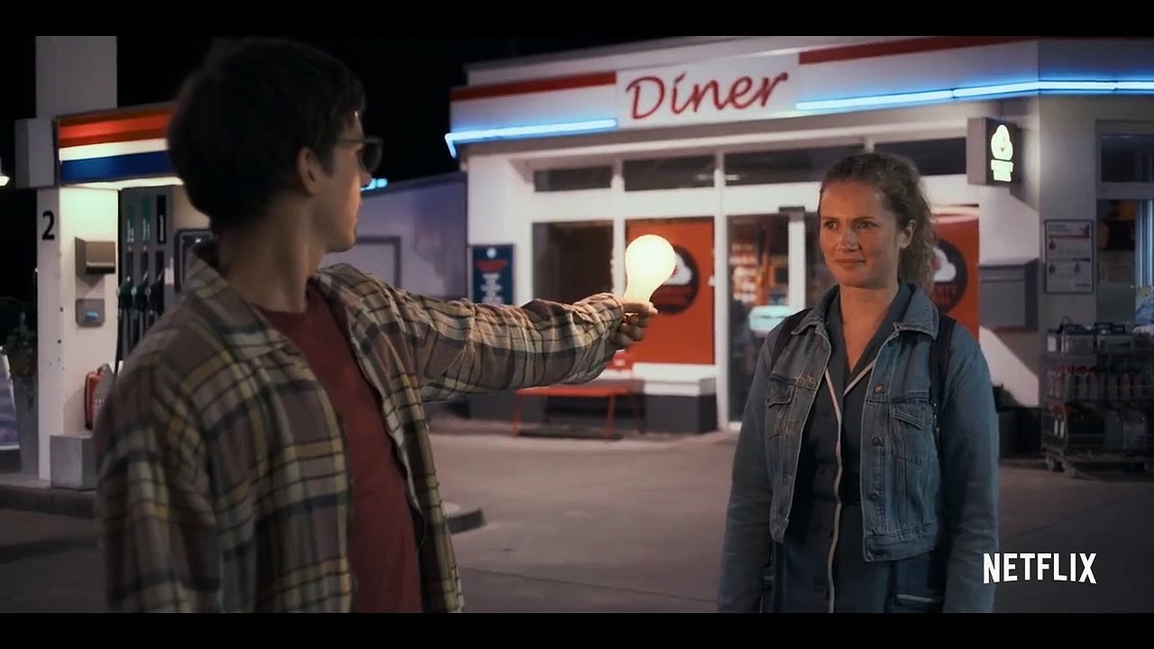 Freaks - Du bist eine von uns Trailer DF