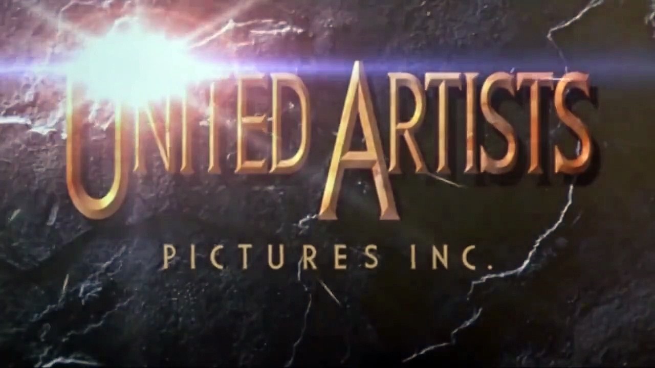 Lord of Illusions Trailer DF