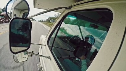 1st Summoning Trailer OV