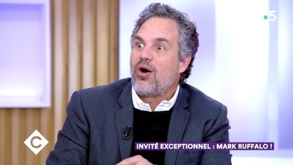 Mark Ruffalo : son anecdote hilarante sur "Thor : Ragnarok" dans "C à Vous" (France 5)