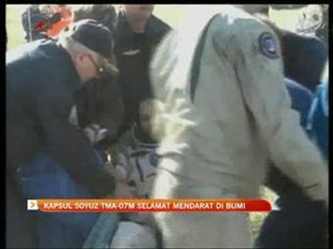 Kapsul Soyuz TMA-07M selamat mendarat