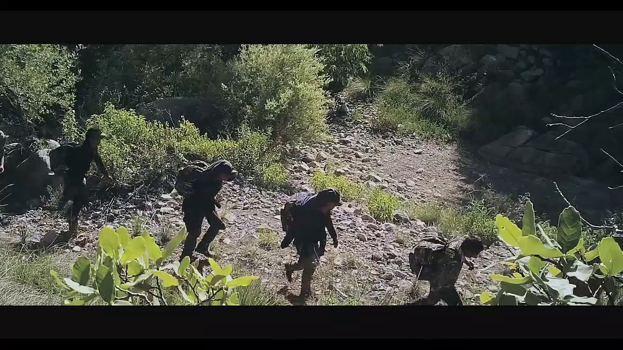 The River And The Wall Trailer OV