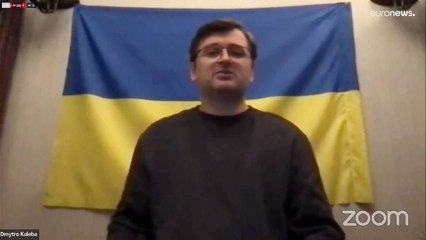 Mariupolban éhhalál fenyeget az óvóhelyeken