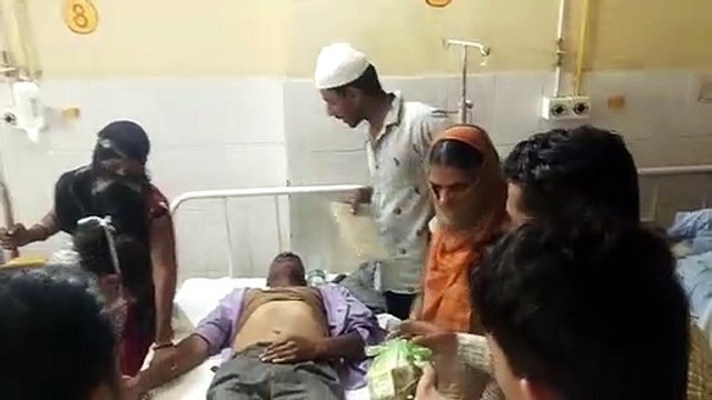 Video : जनाजा लेकर जा रहे थे कब्रिस्तान, पहुंचने के बाद लोगों का यह हुआ हश्र