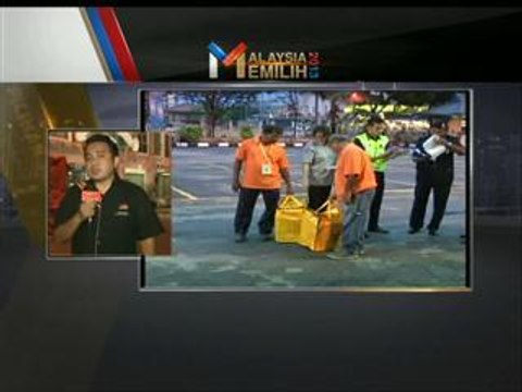 Penyokong PKR resah menunggu keputusan di Lembah Pantai
