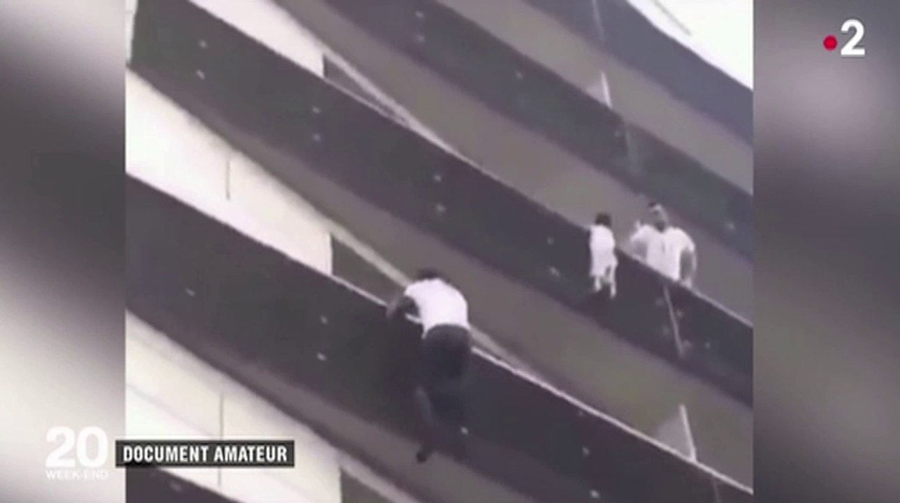 Zapping du 28/05 : Il escalade un immeuble pour sauver un enfant suspendu dans le vide