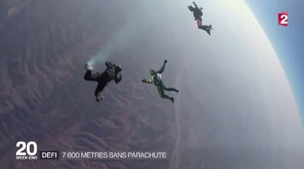 Le zapping du 01/08 : Il saute de 7600 mètres… sans parachute !