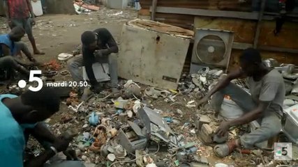 Déchets électroniques  le grand détournement (france 5) la bande-annonce