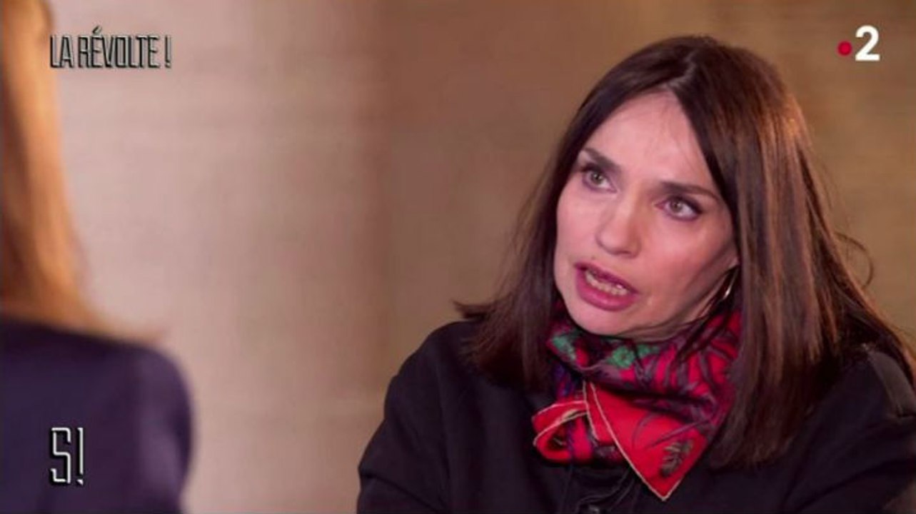 Zapping du 29/01 : "N*que sa mère Marie-Antoinette !" : les propos très cash de Béatrice Dalle