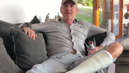 Denis Brogniart opéré, bientôt en rééducation : il s'explique