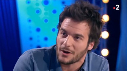 Amir juge les tweets de Mennel insensibles
