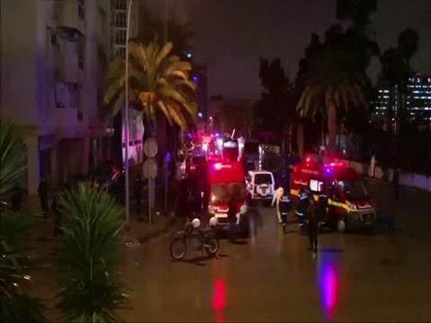 Apparent suicide attack on Tunisian presidential guard bus kills 12