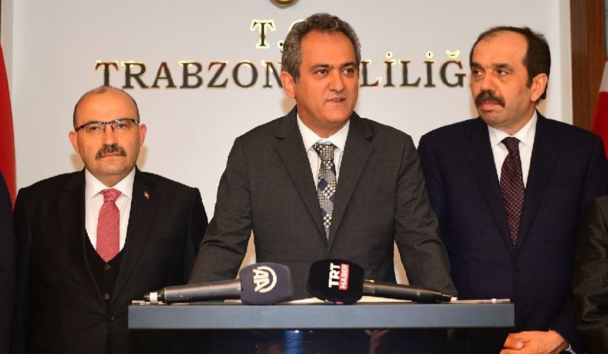 Bakan Özer: Dönem, yüz yüze eğitime ara vermeden tamamlanacak